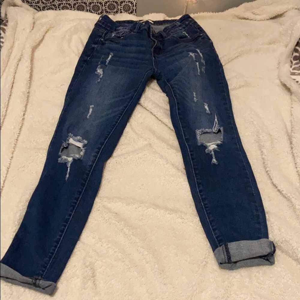 blue ripped forever 21 jeans
